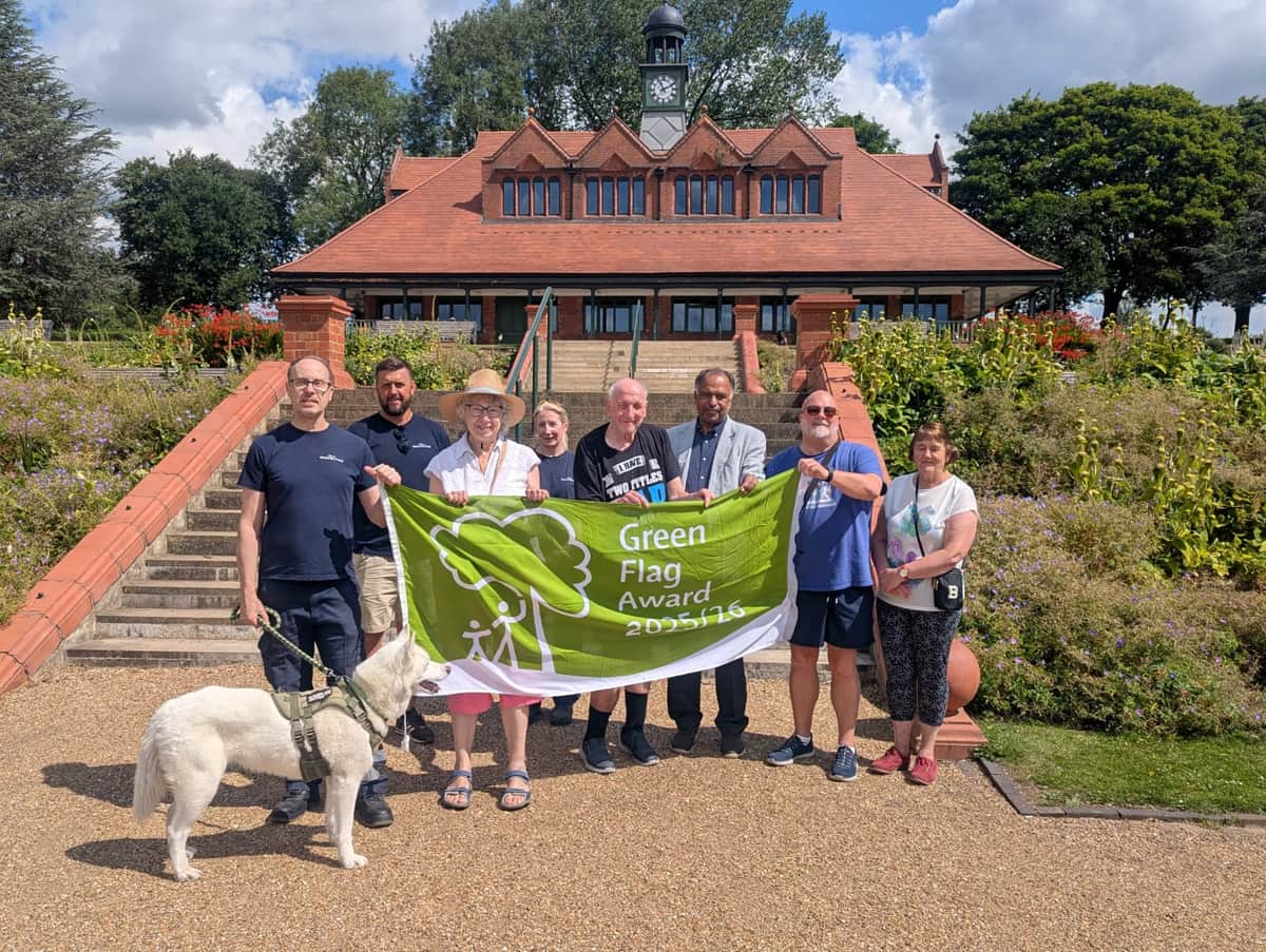 Hanley and Burslem Parks Win Green Flag Awards — Hanley news photo