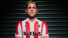 Stoke sign Scotland striker Hirst from Ipswich — Stoke-on-Trent news photo